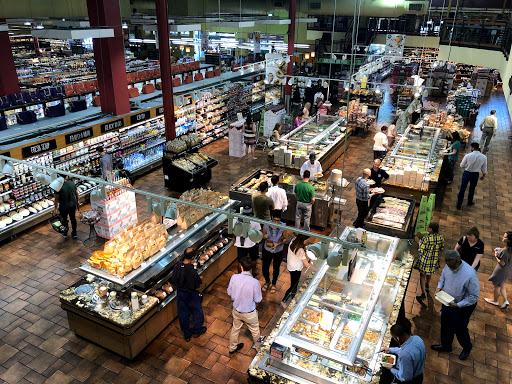 Grocery Store «Whole Foods Market», reviews and photos, 2700 Wilson Blvd, Arlington, VA 22201, USA