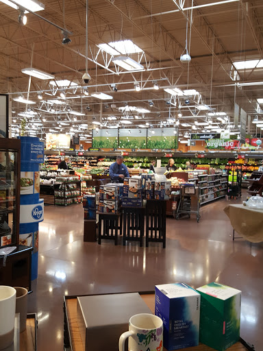 Grocery Store «Kroger Marketplace», reviews and photos, 1931 Jesse Jewell Pkwy SE, Gainesville, GA 30501, USA