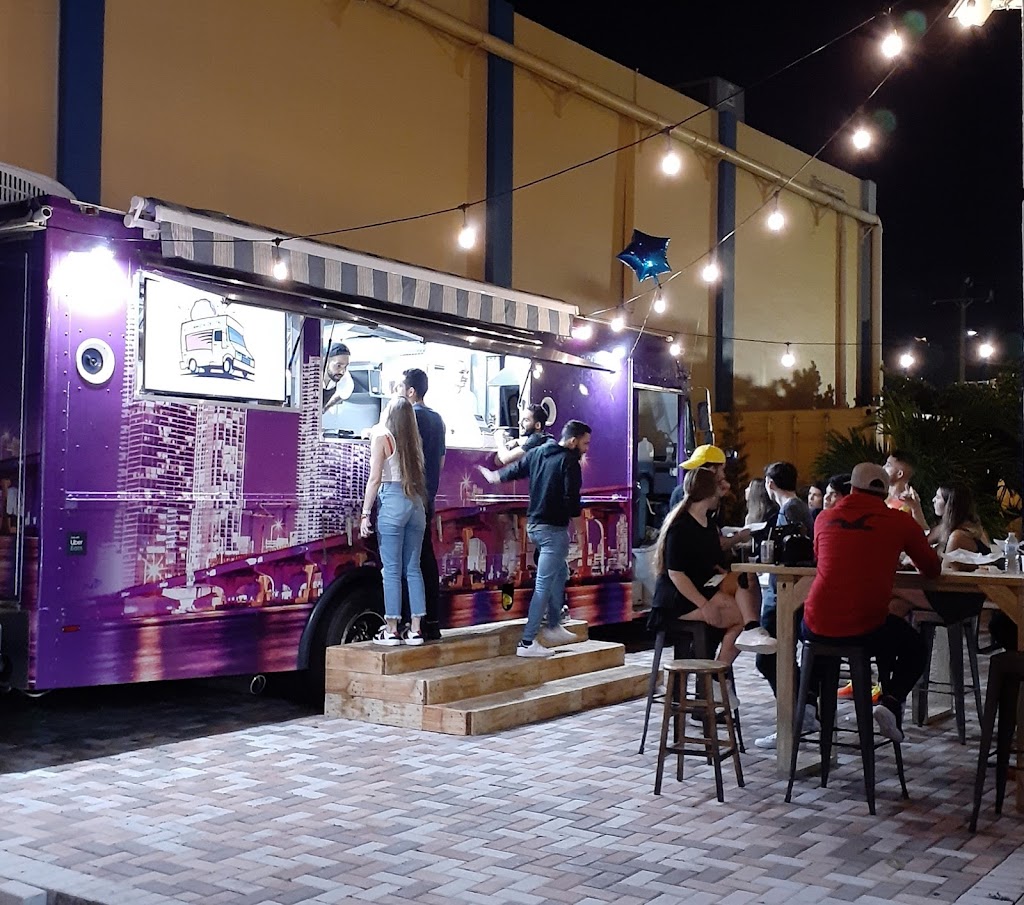 EL CAMION DEL TACO 33165