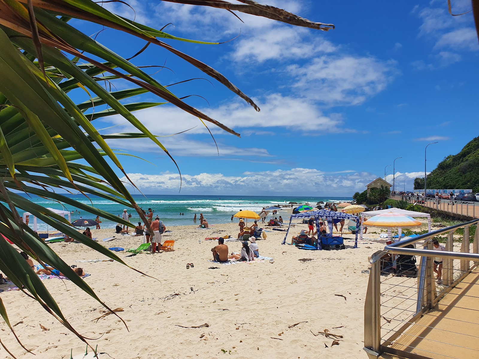 Photo of Kirra Beach and the settlement