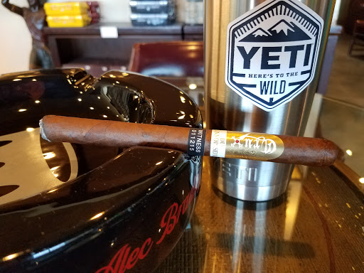 Tobacco Shop «Tobacco Grove», reviews and photos, 8069 Wedgewood Ln N, Maple Grove, MN 55369, USA