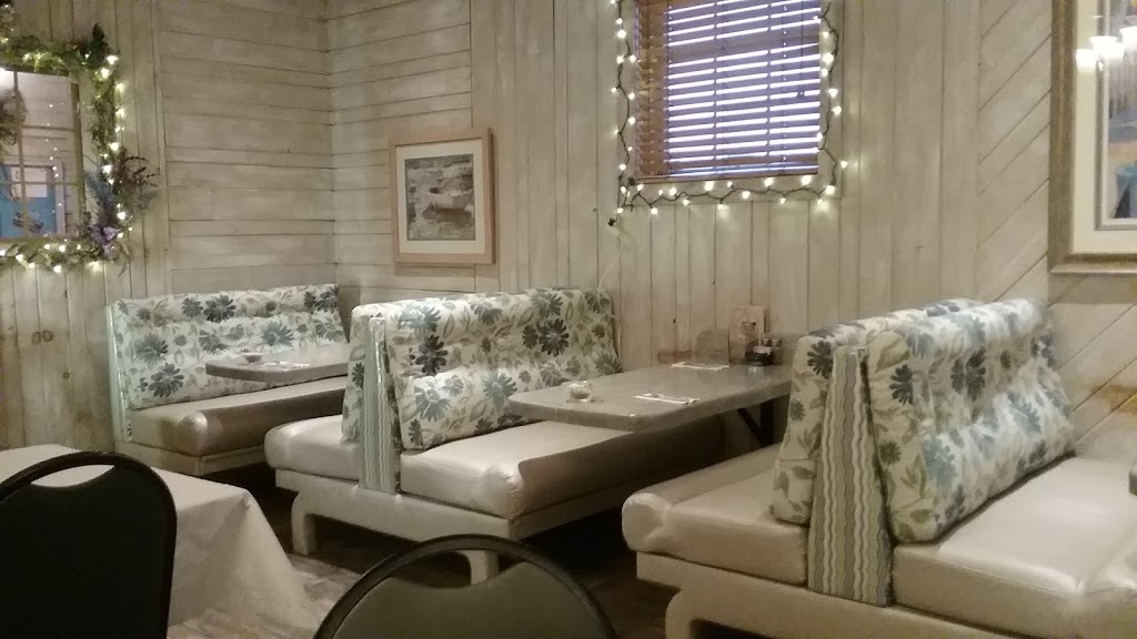 Shucker's Pier 13 Restaurant 19901