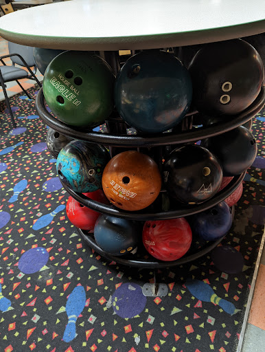 Bowling Alley «Savannah Bowling Center», reviews and photos, 320 Malcomb St, Savannah, TN 38372, USA