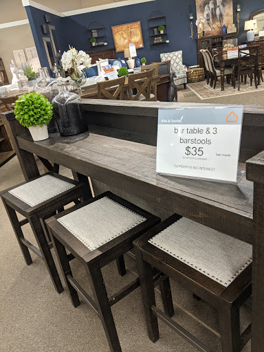 Furniture Store «Ashley HomeStore», reviews and photos, 905 Perimeter Dr, Schaumburg, IL 60173, USA