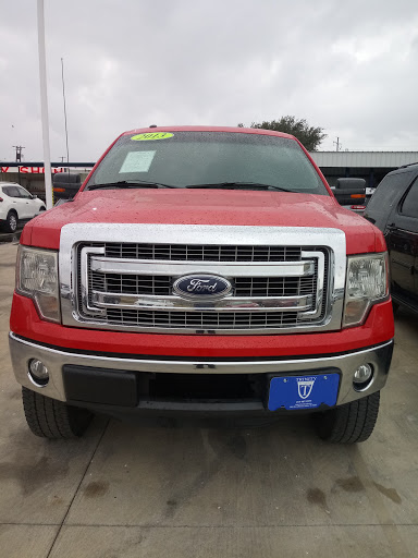 Used Car Dealer «Trinity Auto Sales Group», reviews and photos, 5801 W Jefferson Blvd, Dallas, TX 75211, USA