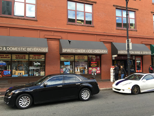 Huntington Wine & Spirits, 301 Huntington Ave, Boston, MA 02115, USA, 