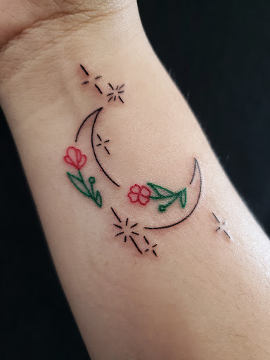 Explore rose cover up tattoo ideas, creative tattoo ideas in Gilroy, available at 2911 Tattoo
