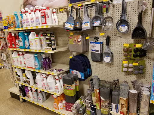 Pet Supply Store «PetSmart», reviews and photos, 857 N Val Vista Dr #106, Gilbert, AZ 85234, USA