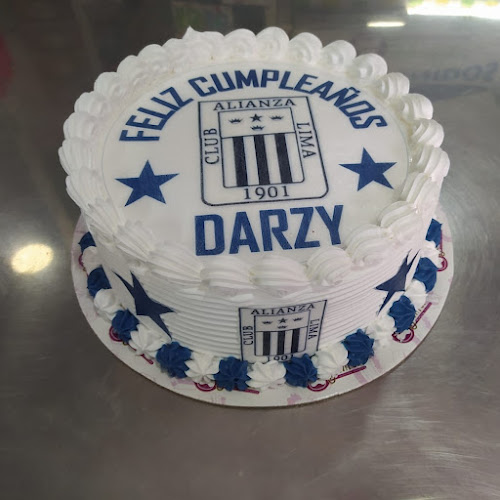 Comentarii opinii despre TORTAS YENIFER