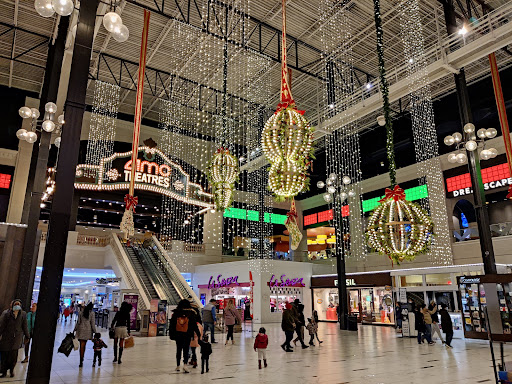 Shopping Mall «Easton Town Center», reviews and photos, 160 Easton Town Center, Columbus, OH 43219, USA