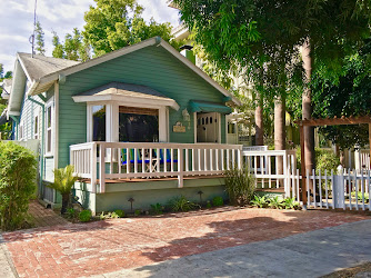 Beach Bunny Cottage