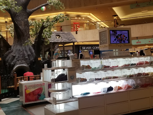 Computer Store «Apple Northbrook», reviews and photos, 1310 Northbrook Ct, Northbrook, IL 60062, USA