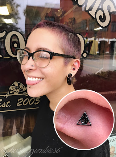 Tattoo Shop «Mr. Williams Tattoo Co.», reviews and photos, 216 E Main St, Tavares, FL 32778, USA