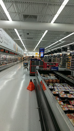 Department Store «Walmart Supercenter», reviews and photos, 3002 Stacy Allison Way, Woodburn, OR 97071, USA