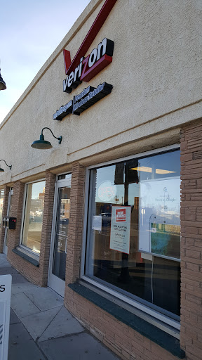 Cell Phone Store «GoWireless Verizon Authorized Retailer», reviews and photos, 307 Navajo Blvd #3, Holbrook, AZ 86025, USA