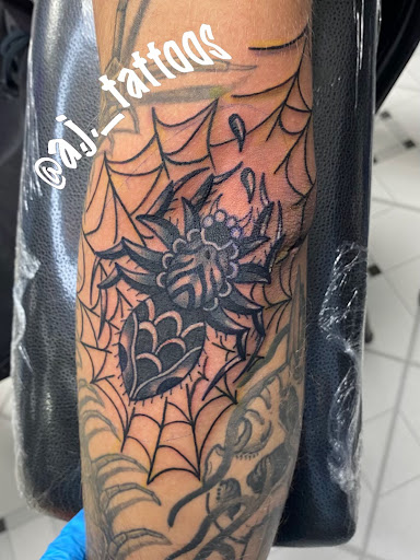 Explore lilo tattoo ideas, creative tattoo ideas in El Paso, available at R&R tattoo and piercing studio