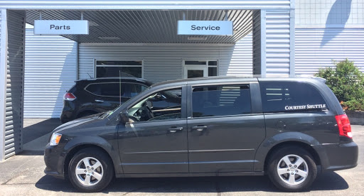 Nissan Dealer «West Herr Nissan of Orchard Park», reviews and photos, 3580 Southwestern Blvd, Orchard Park, NY 14127, USA