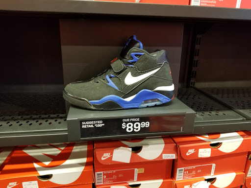 Sportswear Store «Nike», reviews and photos, 1261 Woodward Ave, Detroit, MI 48226, USA