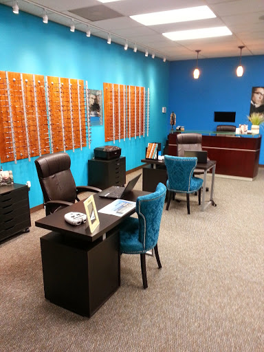 Eye Care Center «Eyeworks of Brookhaven», reviews and photos, 4060 Peachtree Rd NE, Atlanta, GA 30319, USA