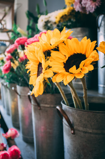 Florist «Ashland Addison Florist», reviews and photos, 3118 N Lincoln Ave, Chicago, IL 60613, USA