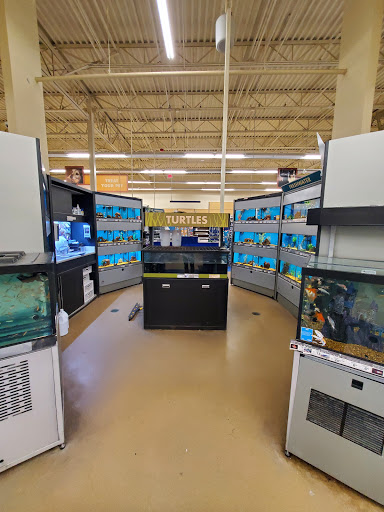 Pet Supply Store «Petco Animal Supplies», reviews and photos, 5631 Grove Blvd, Hoover, AL 35226, USA