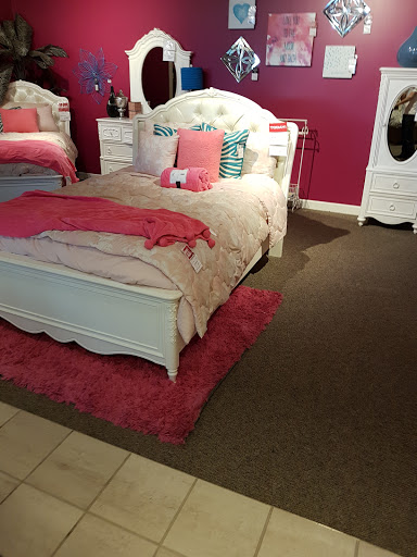 Furniture Store «Art Van Furniture - Dearborn», reviews and photos, 15701 Market Dr, Dearborn, MI 48126, USA