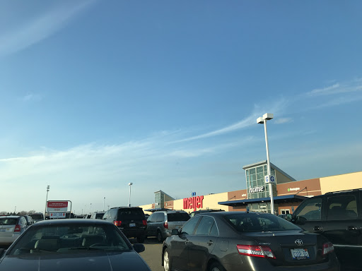 Grocery Store «Meijer», reviews and photos, 3320 W Shore Dr, Holland, MI 49424, USA