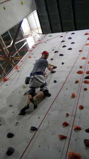 Rock Climbing Gym «The Stronghold Climbing Gym», reviews and photos, 650 S Avenue 21, Los Angeles, CA 90031, USA