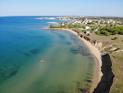 Bilotinjak beach'in fotoğrafı geniş ile birlikte