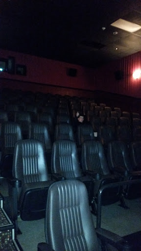 Movie Theater «Cinemagic Clark’s Pond», reviews and photos, 333 Clarks Pond Pkwy, South Portland, ME 04106, USA