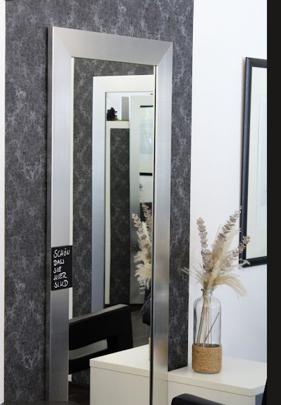 Hairstyle4you by Melanie