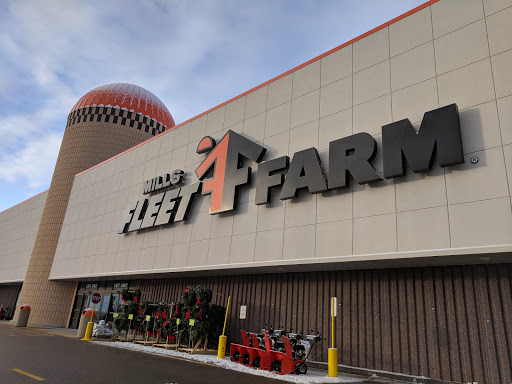 Department Store «Mills Fleet Farm», reviews and photos, 1935 Levi Griffin Rd, Carver, MN 55315, USA