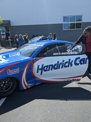 Car Dealer «Hendrick Automotive Group - Independence Center», reviews and photos, 6030 E Independence Blvd, Charlotte, NC 28212, USA