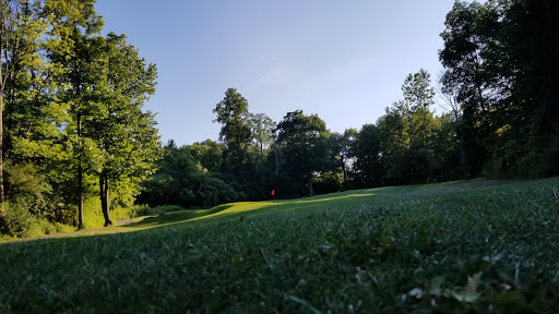 Golf Course «Farview Golf Course», reviews and photos, 2419 Avon Geneseo Rd, Avon, NY 14414, USA
