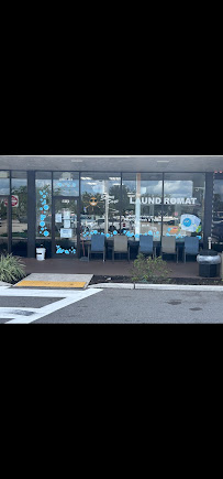 Sunny Days Laundromat - Photo 2 - Car repair in Fort Myers, FL, Lehigh Acres