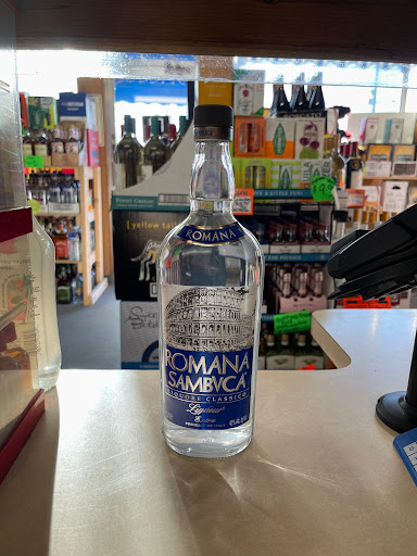 Liquor Store «K C Liquors», reviews and photos, 425 North St, Middletown, NY 10940, USA