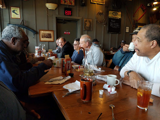 American Restaurant «Cracker Barrel Old Country Store», reviews and photos, 110 Hancock Ln, Mt Holly, NJ 08060, USA