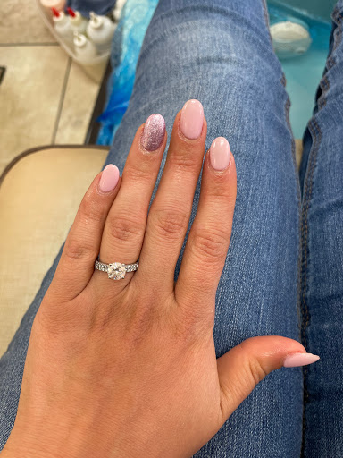 Nail Salon «Julie Nail & Spa», reviews and photos, 9230 W Northern Ave # 102, Glendale, AZ 85305, USA