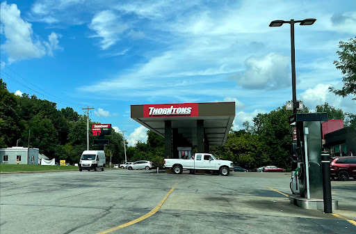 Thorntons, 1401 IN-111, New Albany, IN 47150, USA, 