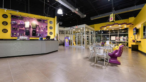 Gym «Planet Fitness», reviews and photos, 1040 S Broadway, Hicksville, NY 11801, USA