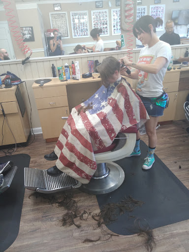 Barber Shop «Upper Cutz Hair Studio», reviews and photos, 3883 N Lecanto Hwy, Beverly Hills, FL 34465, USA