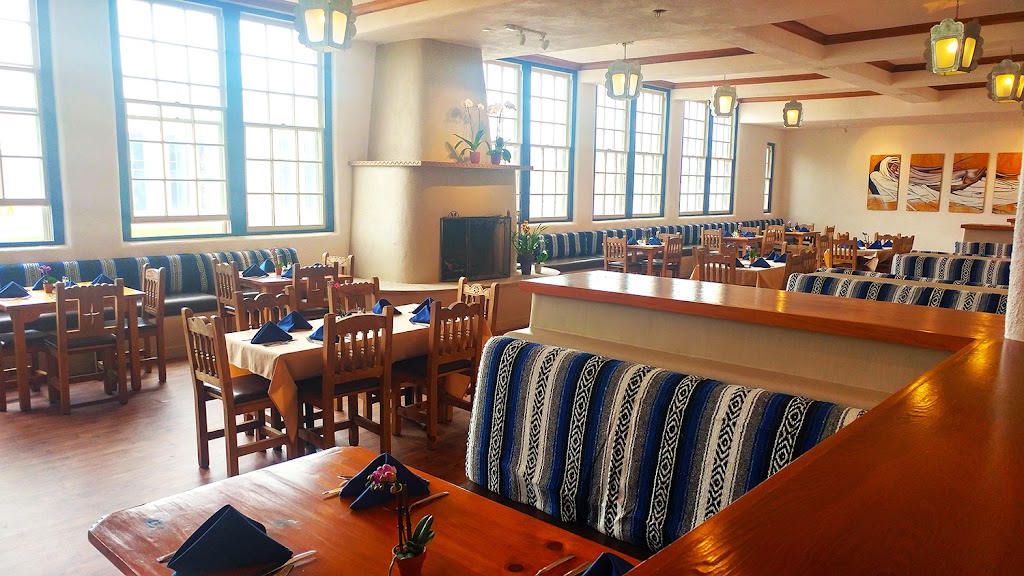 La Fonda del Bosque 87102