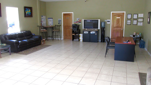 Used Car Dealer «Rainier Auto Group», reviews and photos, 4326 S Tacoma Way, Tacoma, WA 98409, USA