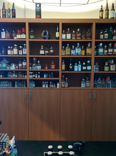 Wine Store «Lyons Den Liquor», reviews and photos, 5332 DTC Blvd, Greenwood Village, CO 80111, USA