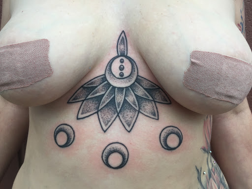 Body Piercing Shop «Artisan Body Piercing And Tattoo», reviews and photos, 5720 Hoggard Rd, Norfolk, VA 23502, USA