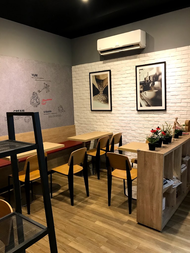 85度C咖啡蛋糕飲料麵包-彰化埤頭店 的照片