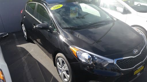 Kia Dealer «West Hills Kia», reviews and photos, 515 W Hills Blvd, Bremerton, WA 98312, USA