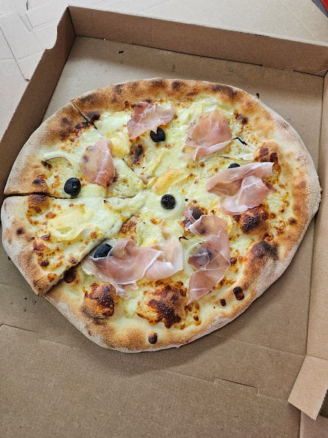 Au petit creux pizza à La Biolle