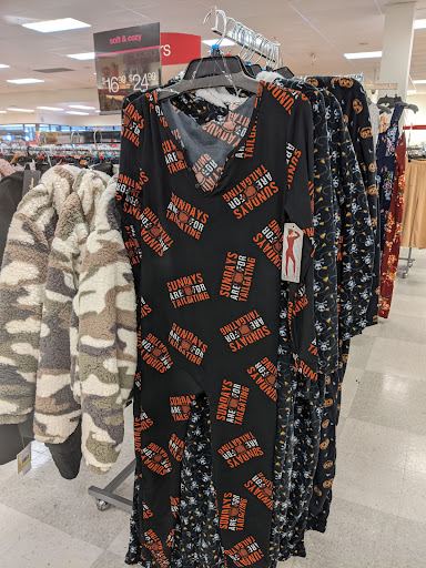 Department Store «T.J. Maxx», reviews and photos, 1330 River Valley Blvd, Lancaster, OH 43130, USA