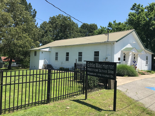 History Museum «Eddie Mae Herron Center/Museum», reviews and photos, 1708 Archer St, Pocahontas, AR 72455, USA